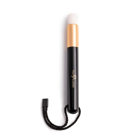 PhiLashes Cleansing Brush